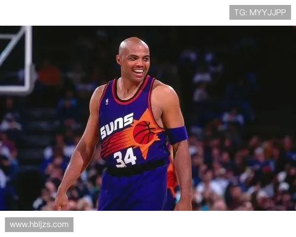 查尔斯李力挺PJ霍尔称内线告急他将成球队未来支柱篮球新星潜力